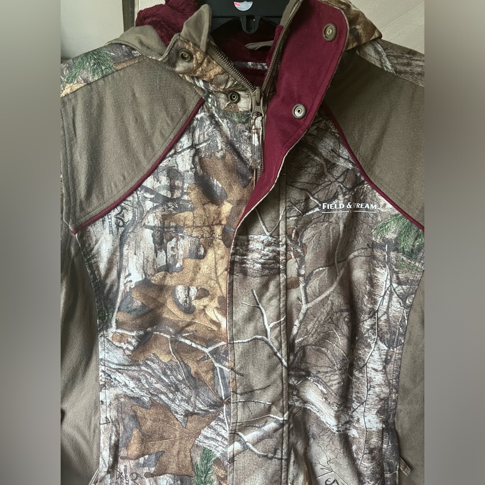 Woman’s Field and Stream hunting coat